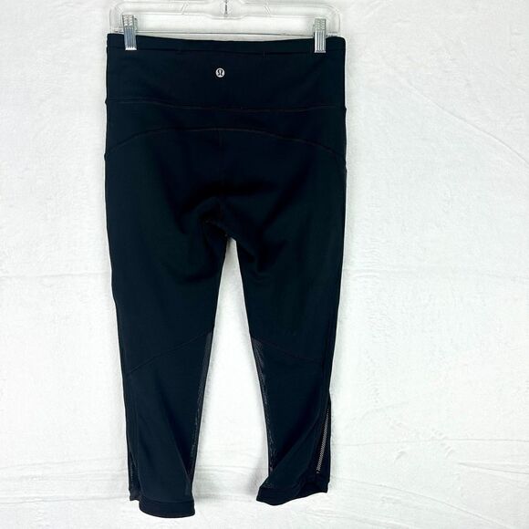 Lululemon Vent Mesh Reflective Crop Leggings Size 8 Black Running Athletic - Picture 2 of 7